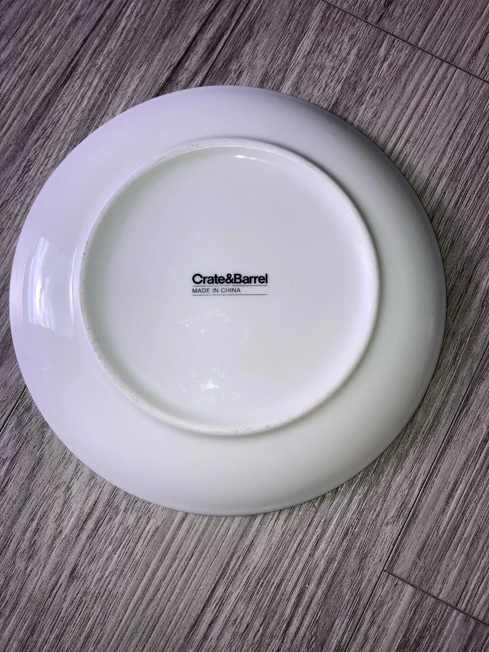 CRATE & BARREL “Lettuce Be Friends” Round Ceramic Appetizer Plate 6.75 inches